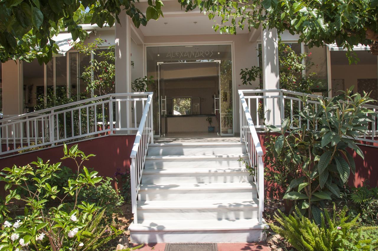 Apartments Hotel Alexandros Arkoudi Exterior photo